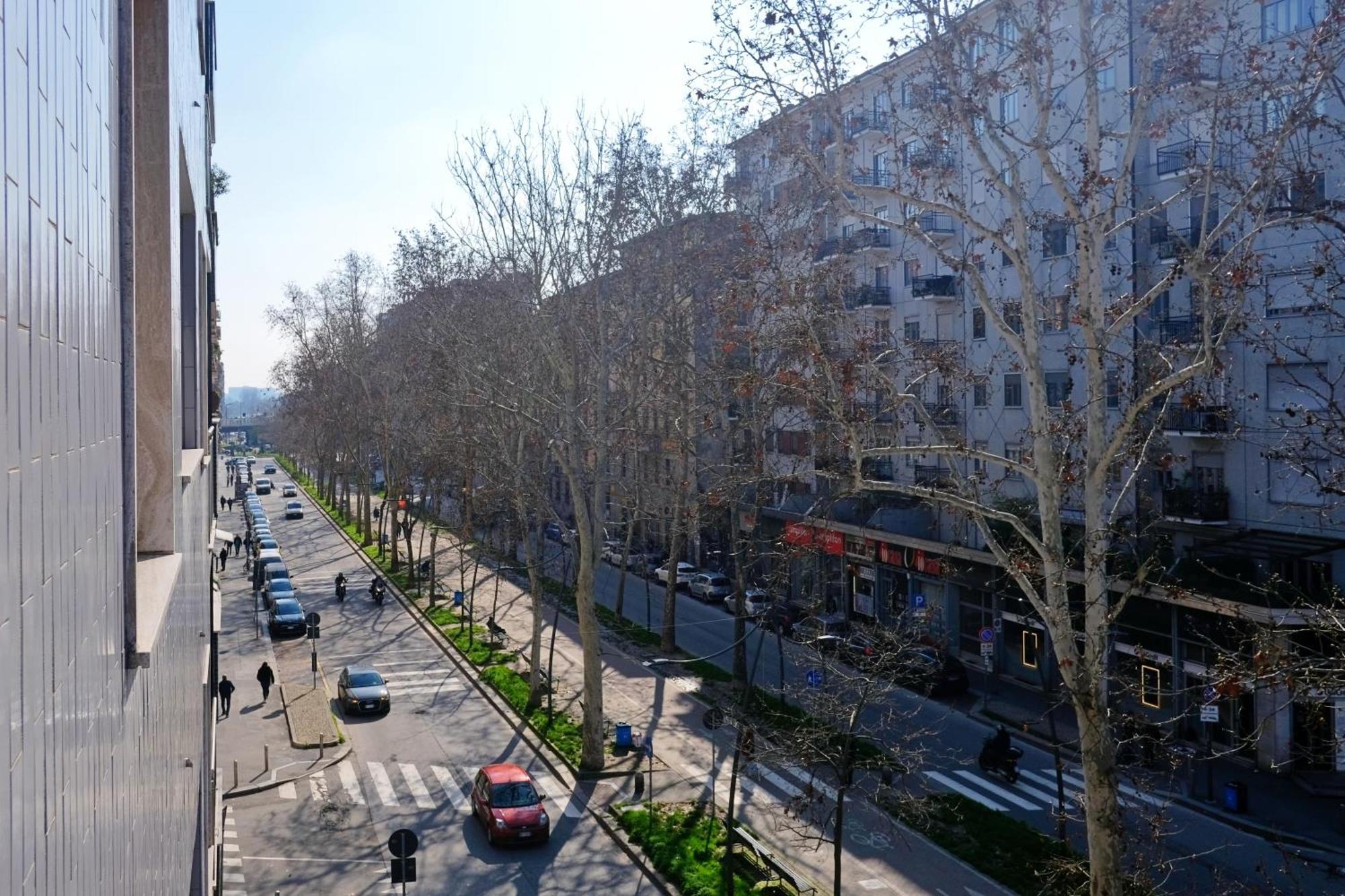 Orea Spiti - The Urbanite * Milan